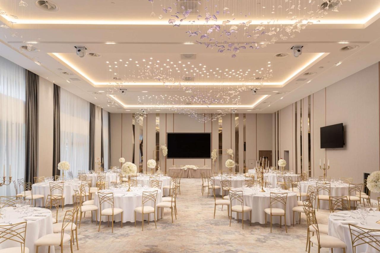 Radisson Blu Hotel, Cluj エクステリア 写真 The ballroom